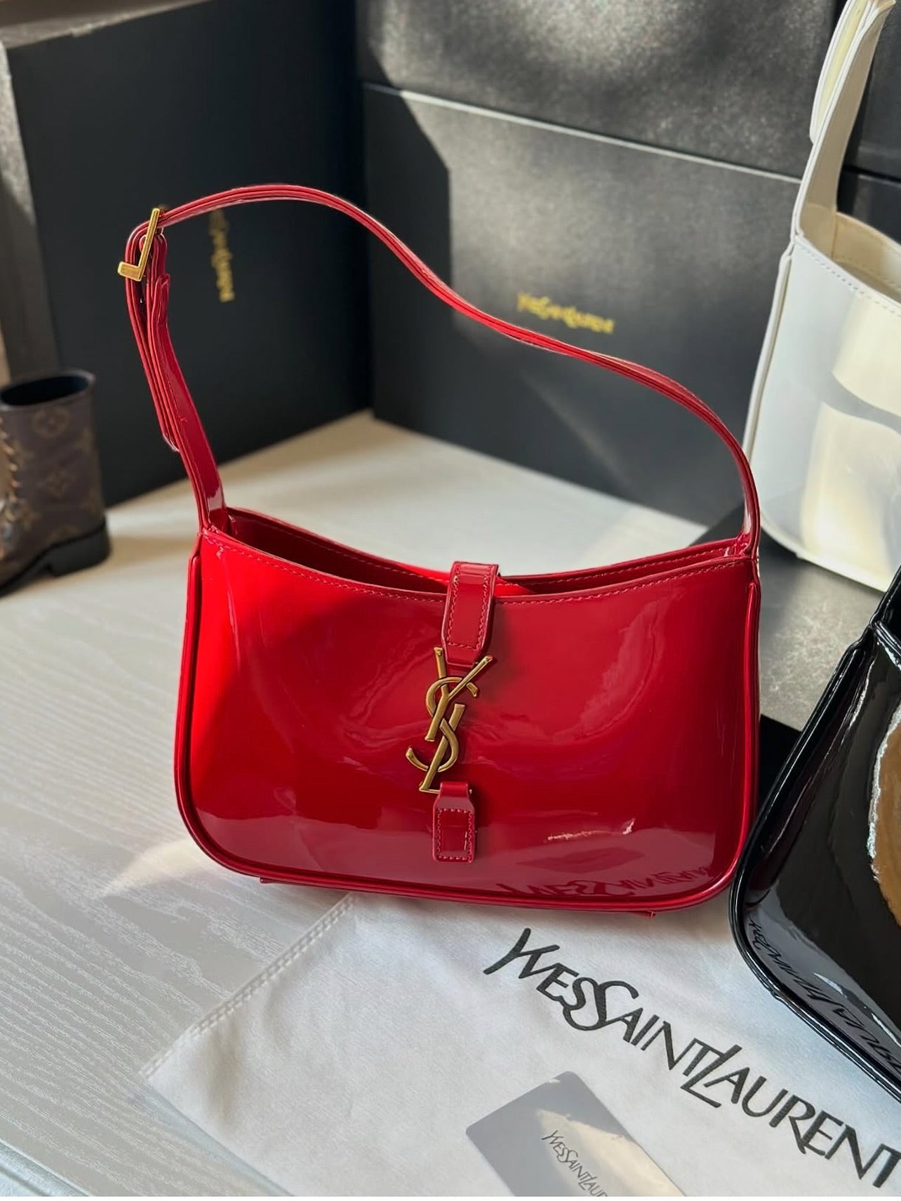 Sac à Rabat Structuré – Chaîne Dorée & Élégance Intemporelle