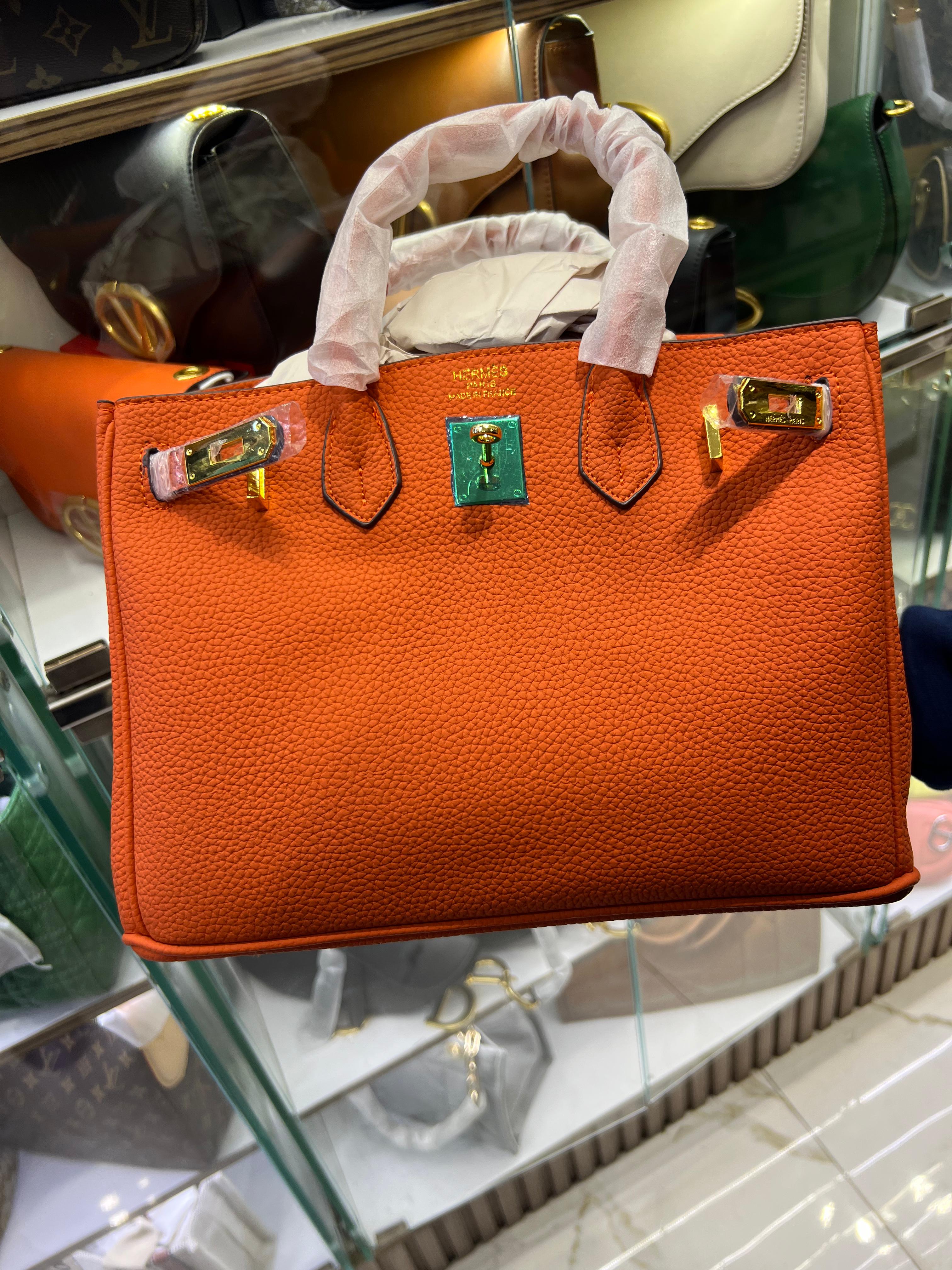 Sac Style Birkin Structuré – Cuir Grainé & Fermoir Signature