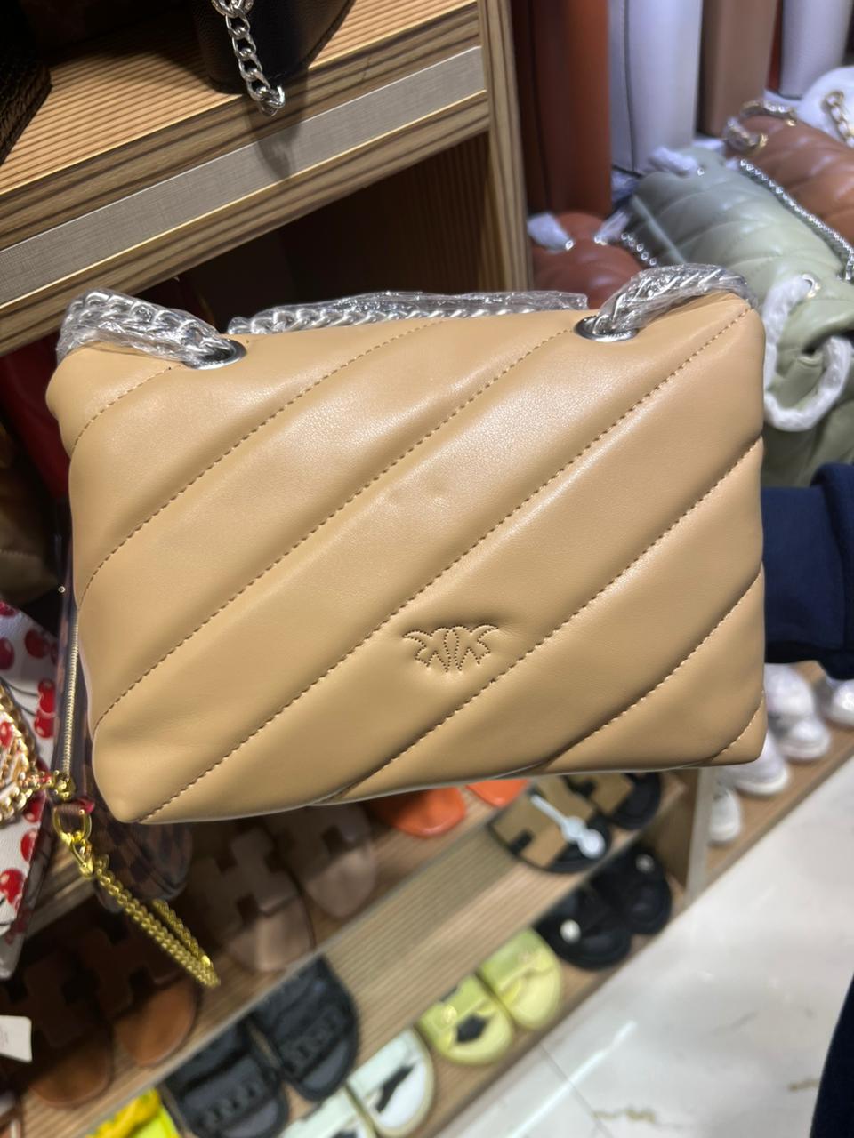 Sac Matelassé Style Love Bag – Fermoir Iconique & Chaîne Élégante