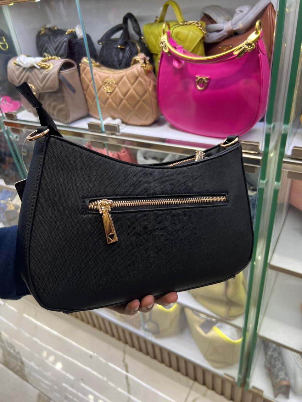 Sac Baguette Élégant – Style Minimaliste & Touche Chic